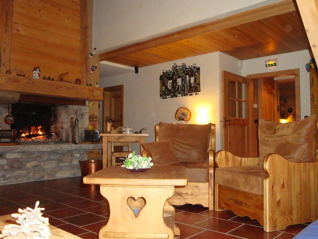 La Joubarbe Au Balcon Du Mont-Blanc Villa Sallanches Esterno foto