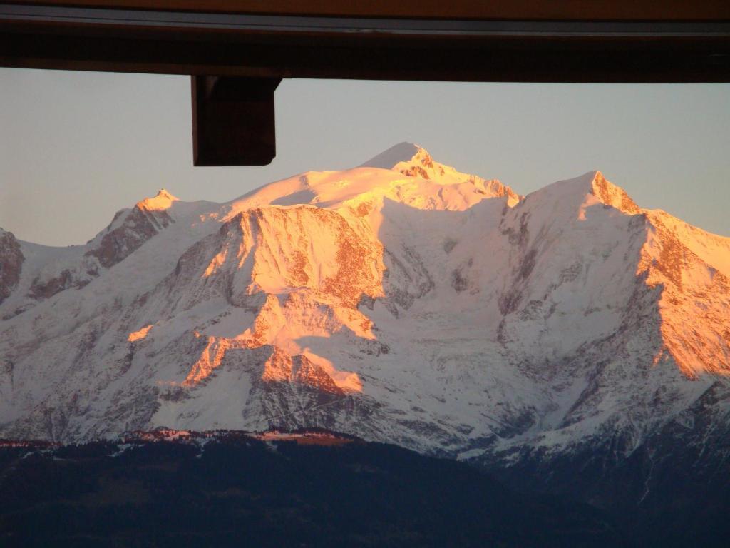 La Joubarbe Au Balcon Du Mont-Blanc Villa Sallanches Esterno foto